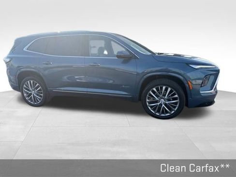 Used 2025 Buick Enclave Avenir w/ Super Cruise Package image 21