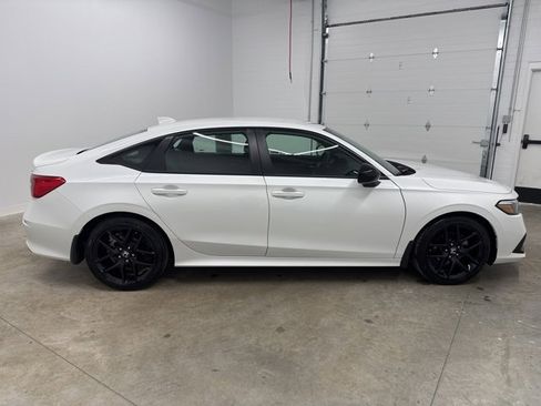 Certified 2023 Honda Civic Sport image 4