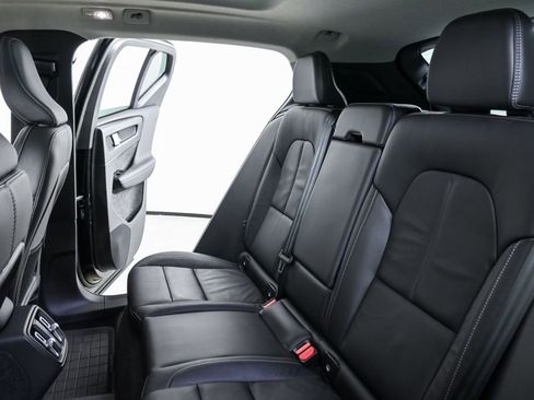 Used 2023 Volvo XC40 B5 Plus w/ Driver Assist Package image 21