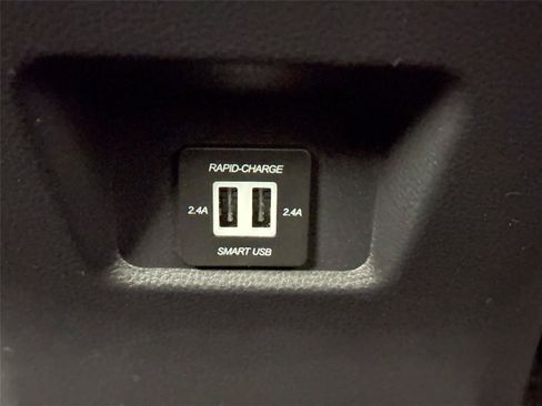 Certified 2024 Toyota RAV4 LE AWD/4WD image 33