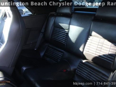 Used 2012 Ford Mustang Shelby GT500 w/ SVT Performance Pkg image 25