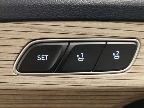 Used 2021 Hyundai Palisade Limited image 20