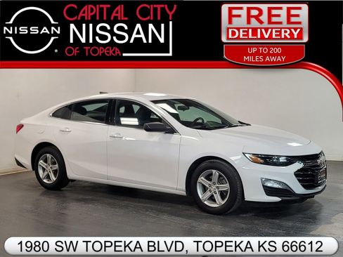 Used 2020 Chevrolet Malibu LS image 1