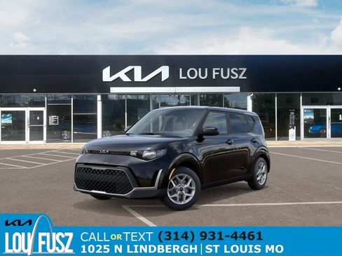 New 2025 Kia Soul LX image 1