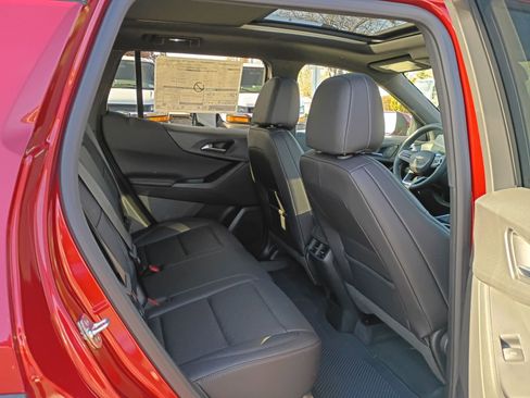 New 2026 Chevrolet Equinox LT image 22