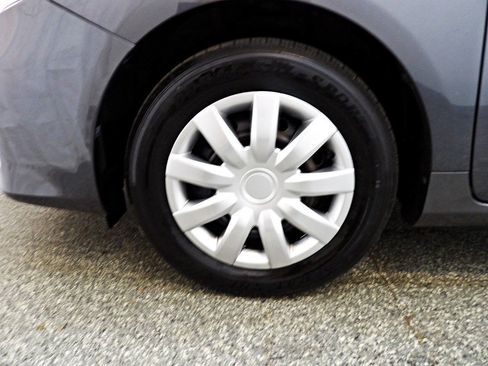 Used 2011 Toyota Corolla LE FWD image 16