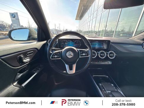 Used 2021 Mercedes-Benz GLA 250 4MATIC image 11