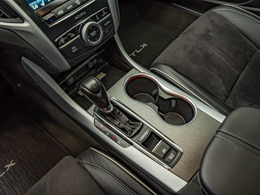 Used 2019 Acura TLX w/ Technology & A-SPEC Package FWD image 25