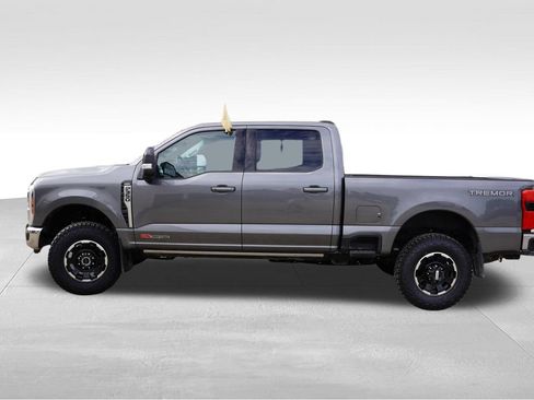 Certified 2026 Ford F350 Lariat w/ Tremor Off-Road Package AWD/4WD image 10