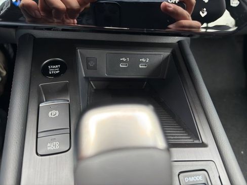 New 2026 Nissan Kicks SR w/ SR Premium Package image 14