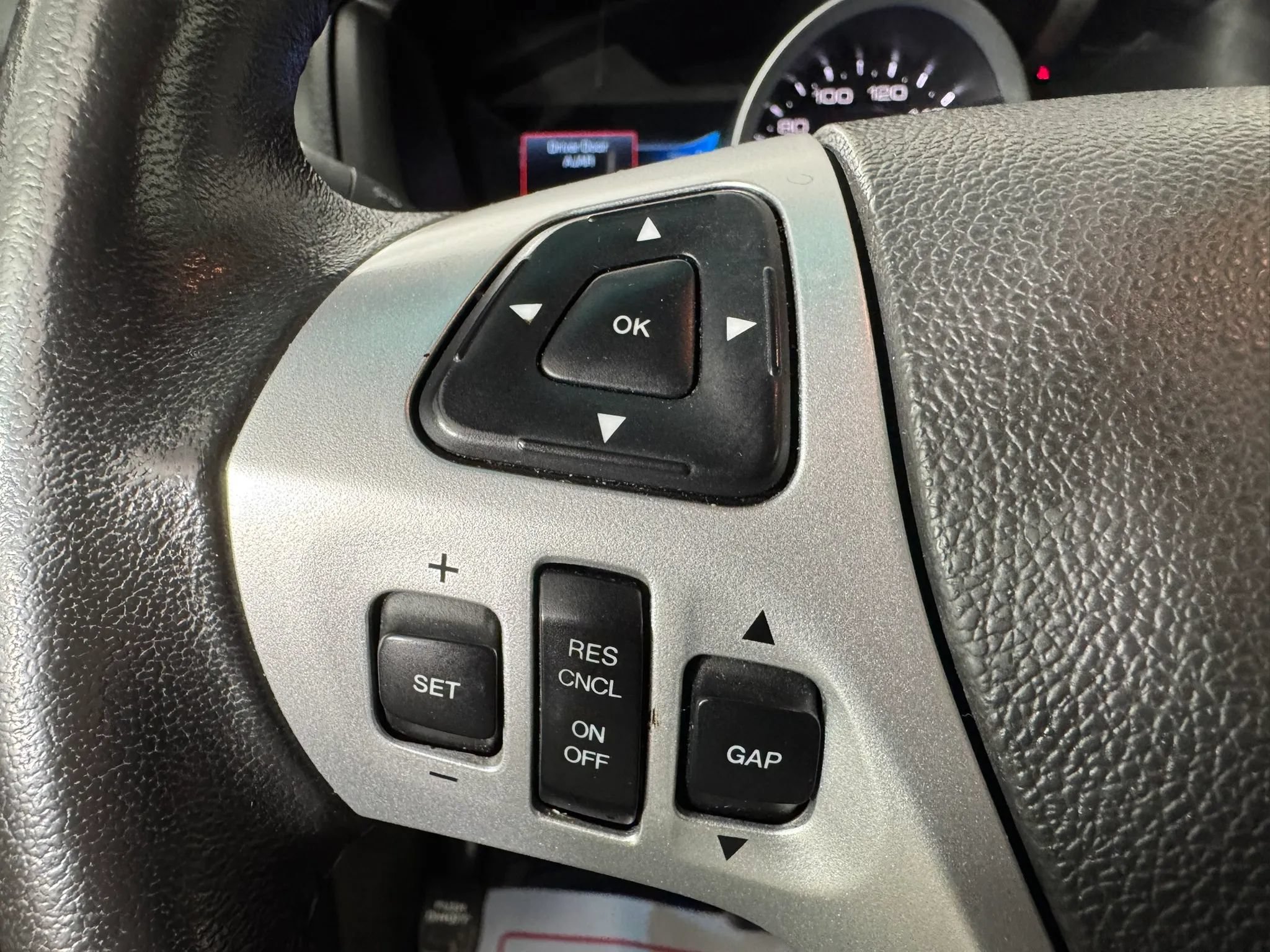 Used 2014 Ford Explorer Limited w/ Equipment Group 302A FWD image 15