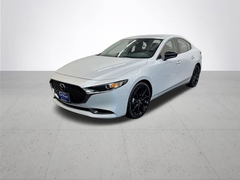 Used 2024 MAZDA MAZDA3 s FWD image 2