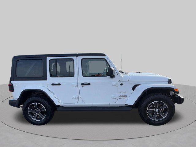 Used 2023 Jeep Wrangler Unlimited Sahara w/ LED Lighting Group AWD/4WD image 6