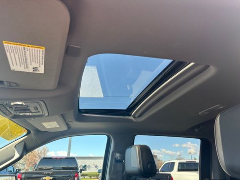 Used 2024 GMC Sierra 1500 Denali w/ Denali Reserve Package image 13