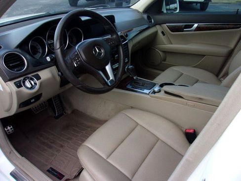 Used 2014 Mercedes-Benz C 250 C250 Sport Sedan image 8