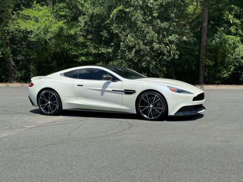 Used 2014 Aston Martin Vanquish Coupe RWD image 15