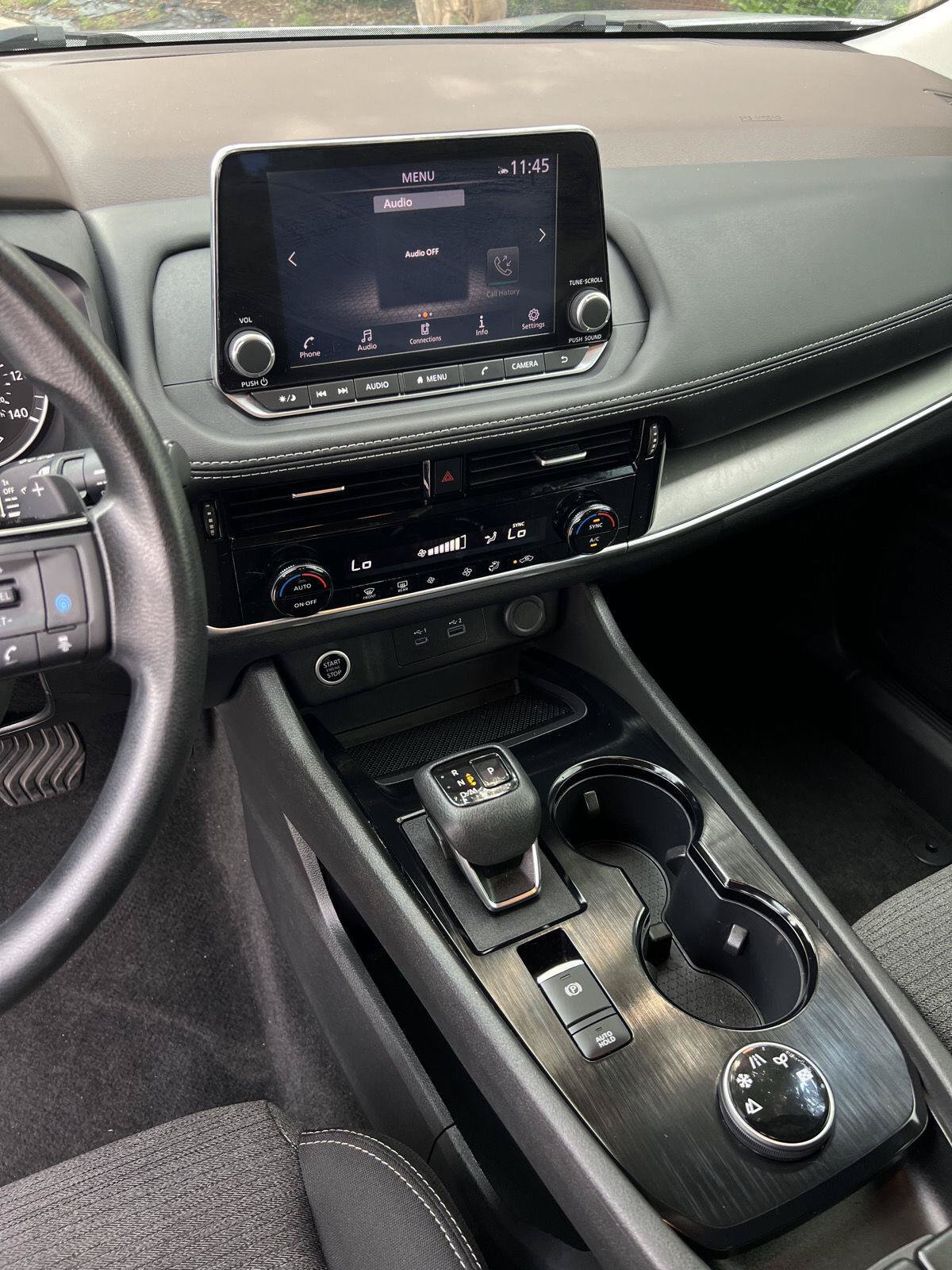 Used 2023 Nissan Rogue SV AWD/4WD image 5