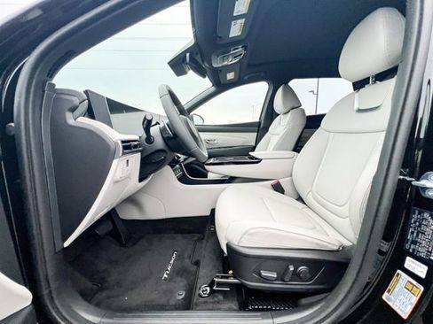 New 2026 Hyundai Tucson Limited image 16