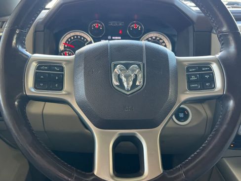 Used 2017 RAM 1500 Laramie w/ Convenience Group AWD/4WD image 25