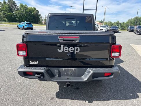 Used 2021 Jeep Gladiator Sport w/ Quick Order Package 24Q 80Th AWD/4WD image 7