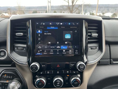 Used 2022 RAM 2500 Laramie image 13