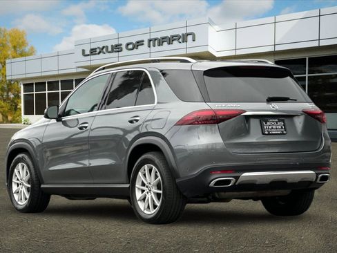 Used 2024 Mercedes-Benz GLE 450e 4MATIC image 3