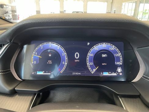 Used 2024 Jeep Grand Cherokee L Laredo RWD image 7