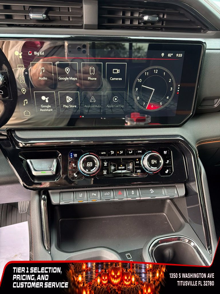 Used 2024 GMC Sierra 2500 AT4 w/ AT4 Premium Plus Package AWD/4WD image 5