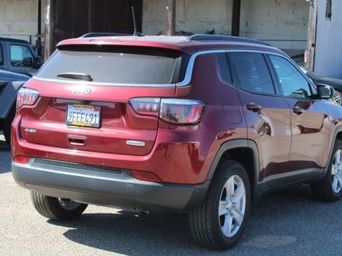 Used 2022 Jeep Compass Latitude w/ Convenience Group image 5