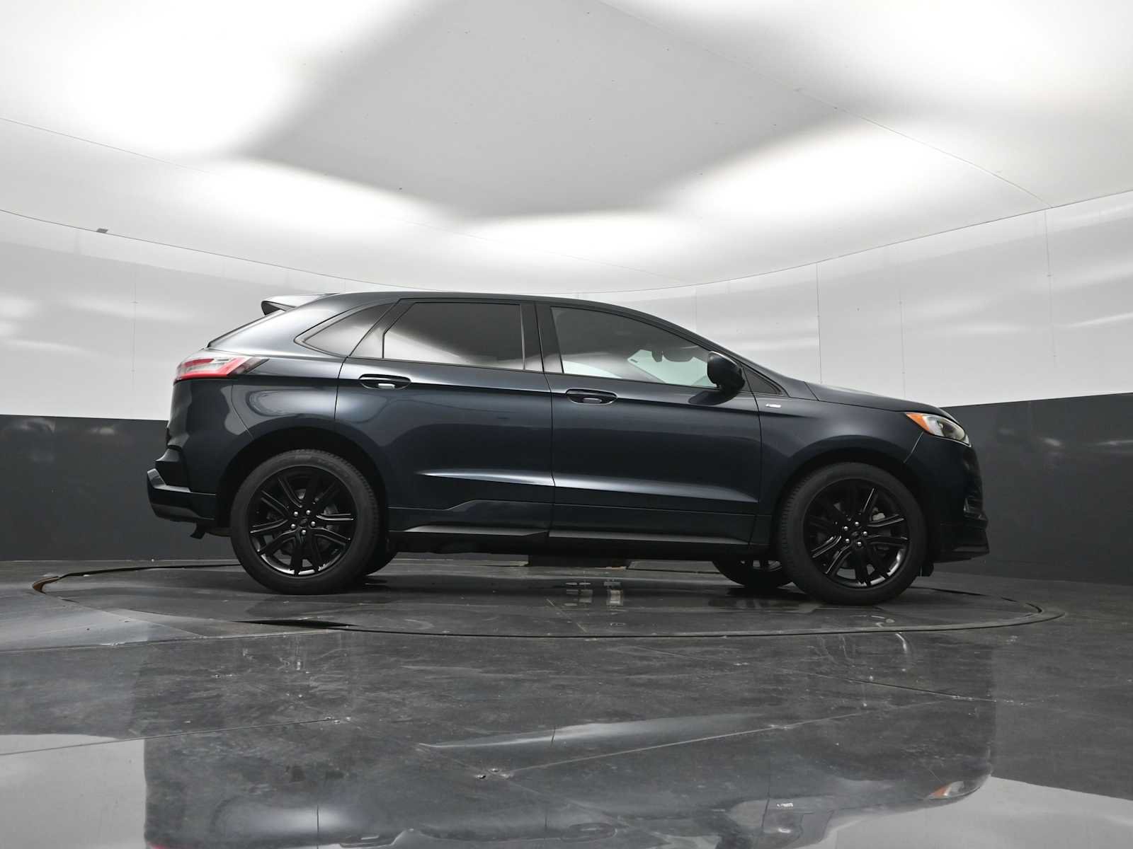 Used 2024 Ford Edge ST-Line AWD/4WD image 58