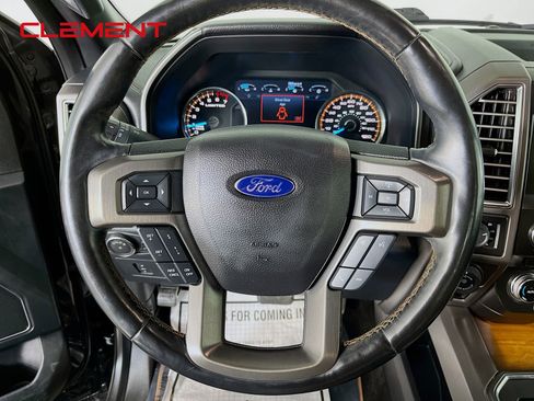 Used 2016 Ford F150 Limited image 14