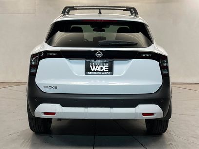New 2026 Nissan Kicks SV w/ Cold Weather Package