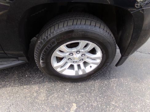 Used 2016 Chevrolet Tahoe LS AWD/4WD image 45
