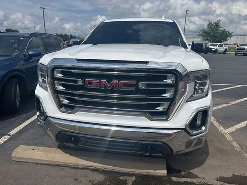 Used 2019 GMC Sierra 1500 SLT w/ SLT Premium Plus Package RWD image 2