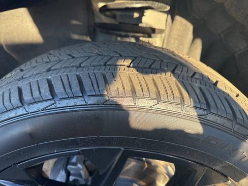 Used 2024 Chevrolet Traverse RS w/ LPO, Floor Liner Package image 37