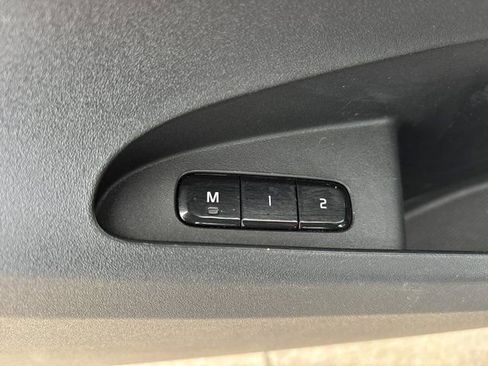 Used 2021 Polestar Polestar 2 Launch Edition w/ Performance Package image 21