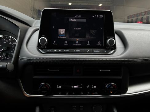 Used 2026 Nissan Rogue SV FWD image 30