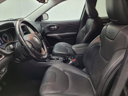 Used 2021 Jeep Cherokee Latitude Lux FWD image 17