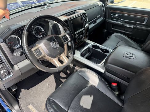Used 2016 RAM 1500 Laramie w/ Convenience Group AWD/4WD image 38