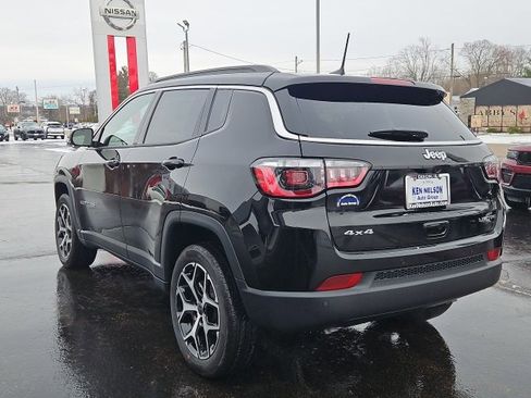 New 2026 Jeep Compass Limited image 7