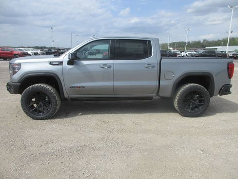 New 2026 GMC Sierra 1500 AT4X AWD/4WD image 12