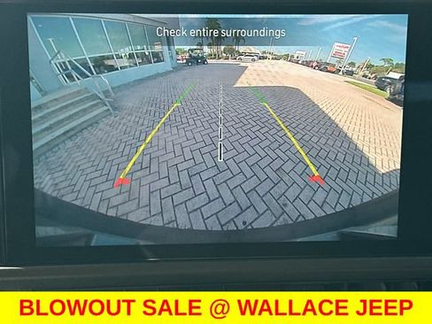 Used 2026 Jeep Wrangler Unlimited Sahara AWD/4WD image 25