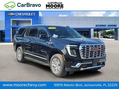 Certified 2025 GMC Yukon XL Denali image 1