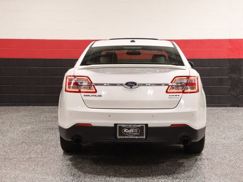 Used 2013 Ford Taurus SHO image 27