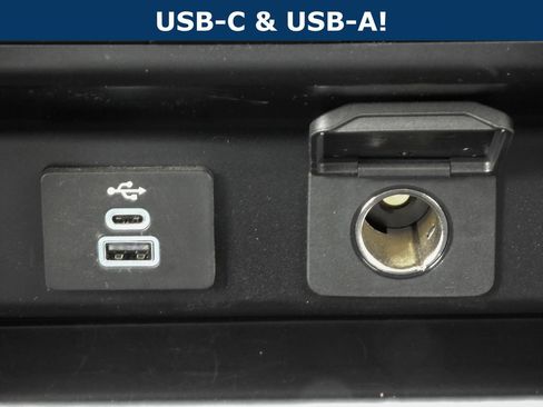 Used 2026 Ford F250 XLT w/ Snow Plow/Camper Package image 19