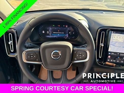 New 2026 Volvo XC40 B5 Core AWD/4WD image 17