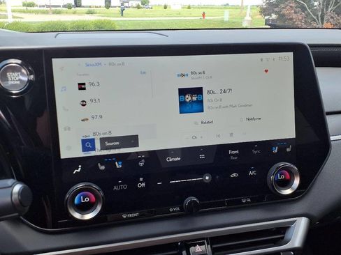 Used 2024 Lexus RX 350 AWD image 13