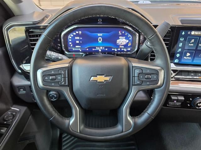 Used 2025 Chevrolet Silverado 1500 LT AWD/4WD image 17
