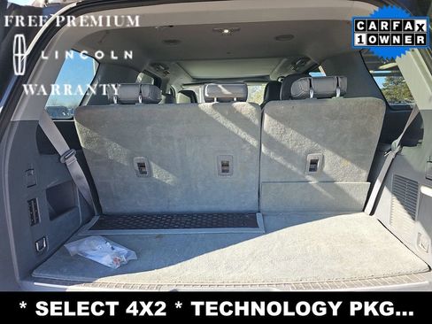 Used 2019 Lincoln Navigator Select w/ Technology Package image 18