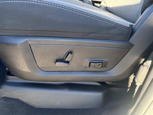 Used 2024 RAM 2500 Big Horn image 24